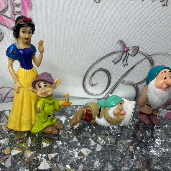 Disney Snow White and the dwarfs sleepy set collectors figurines dolls princess - Picture 4 of 11
